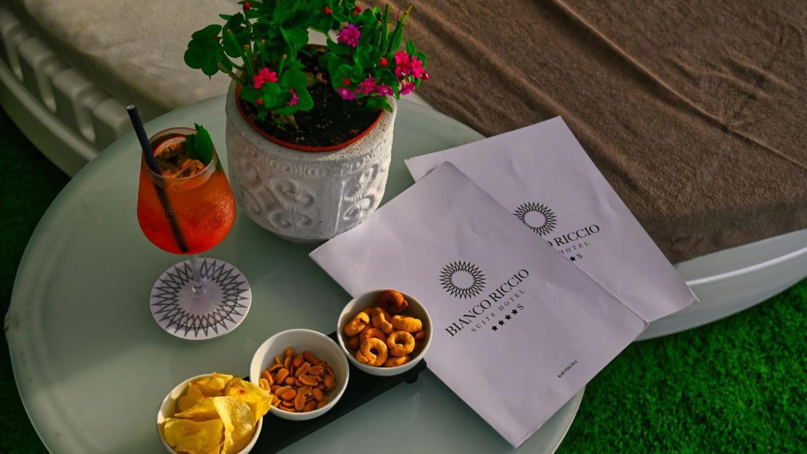 Bianco Riccio Suite Hotel Savelletri Εξωτερικό φωτογραφία